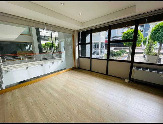 712M² OFFICE TO LET IN SANDTON CENTRAL